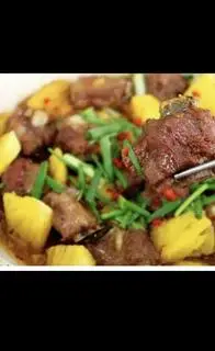 Hình ảnh Cơm sườn non kho khóm 