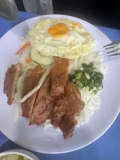Hình ảnh Cơm sườn trứng