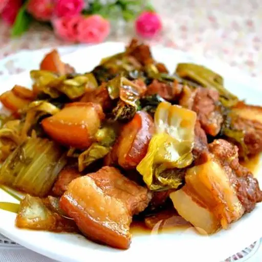 Hình ảnh Cơm thịt kho cải chua