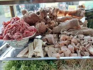 Hình ảnh Bún bò đặc biệt