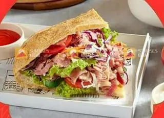 Hình ảnh bánh mì kebab tam giác ( không rau không cay )