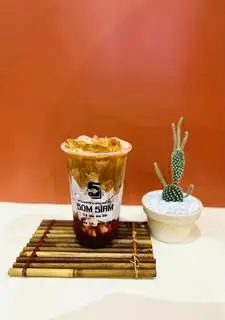 Hình ảnh Trà sữa Thái đỏ sốt Dâu Tây L