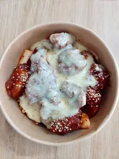 Hình ảnh Gà sốt cay phủ phomai