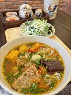 Hình ảnh Bún riêu Buôn Ma Thuột