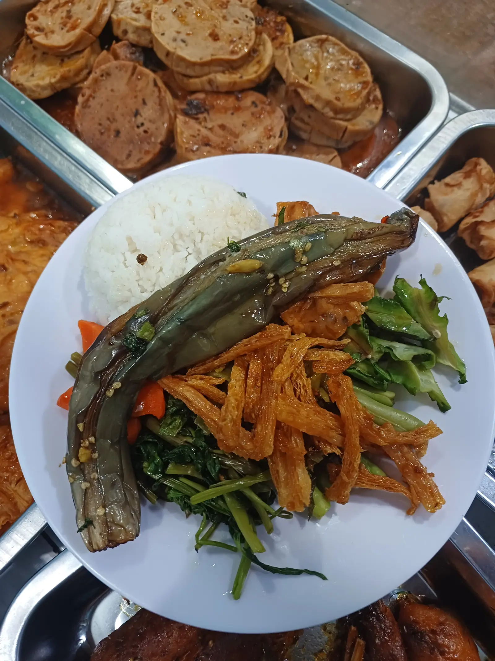 Hình ảnh Cơm Chay Rau Xào Cà Tím Mỡ Hành