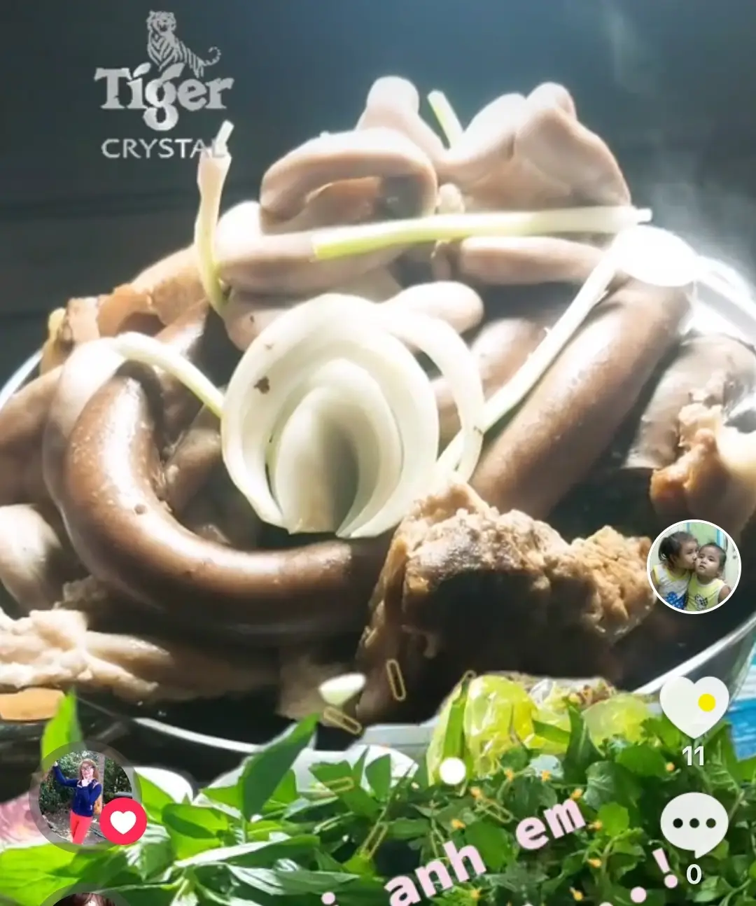 Hình ảnh lòng heo hấp nóng 1kg