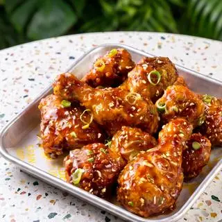 Hình ảnh Gà rán giòn xốt sườn