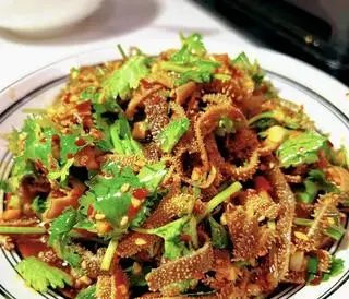 Hình ảnh Nộm sách bò，凉拌牛百叶