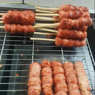 Hình ảnh combo 10 cây nem nướng 