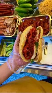 Hình ảnh Bánh Mỳ Đường Phố