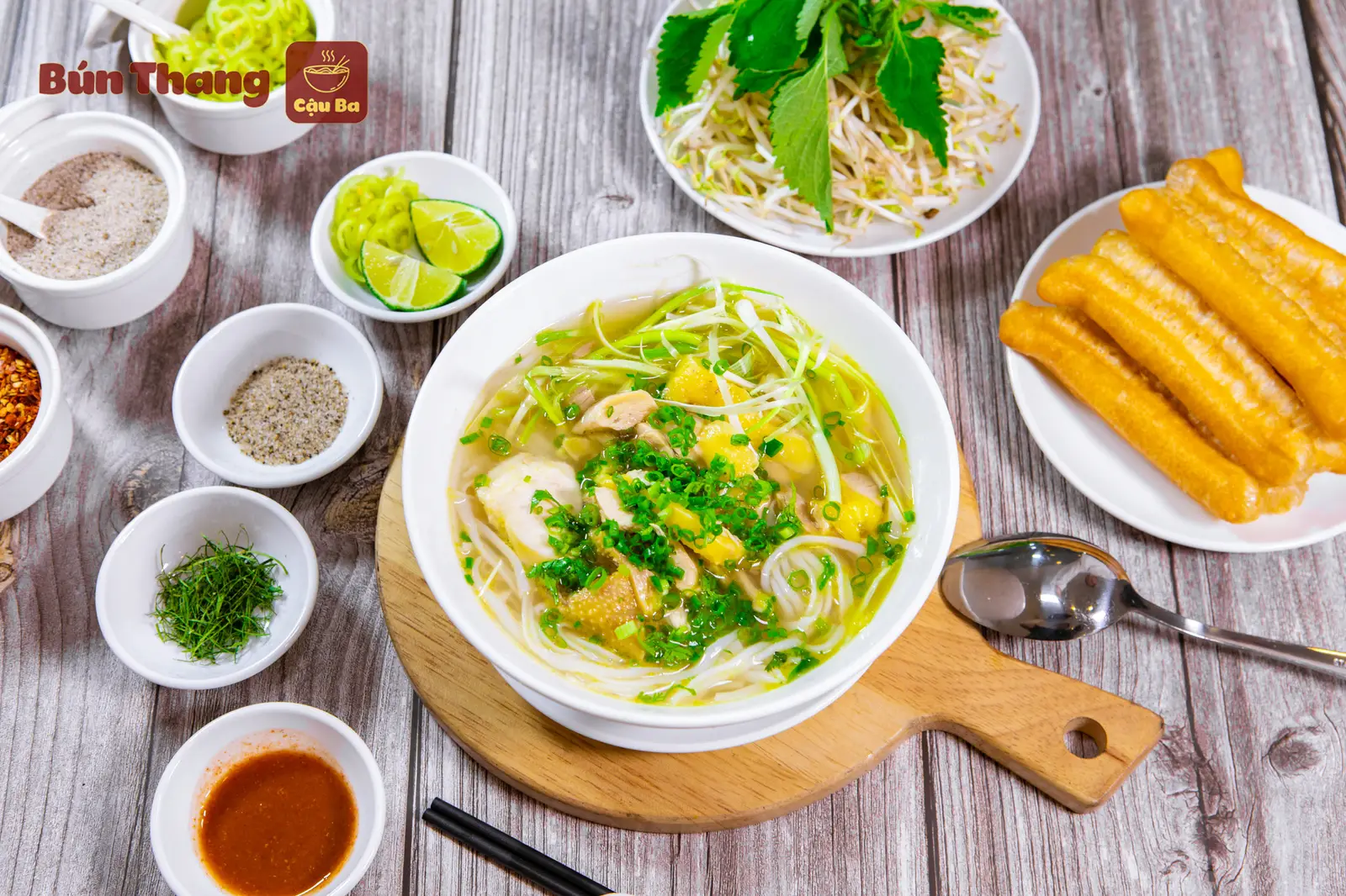 Hình ảnh Phở gà đùi