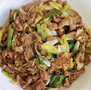 Hình ảnh Thịt dê xào (葱爆羊肉)
