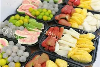Hình ảnh Mix 4 loại cắt sẵn 500g ( xoài, ổi, mận, củ sắn )