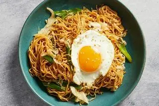 Hình ảnh Mỳ Xào Trứng