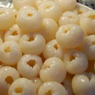 Hình ảnh Trái Vải Ngâm