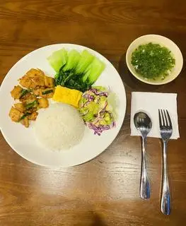 Hình ảnh Cơm thịt rang cháy cạnh