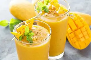 Hình ảnh Sinh Tố Xoài quả tươi nguyên chất