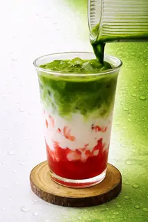 Hình ảnh Matcha Latte Dâu