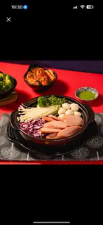 Hình ảnh Mì kim chi cá viên xúc xích