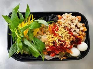 Hình ảnh Trộn Thịt Bằm Đặc Biệt