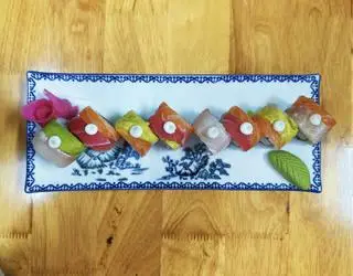 Hình ảnh cơm cuộn cầu vòng