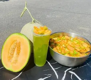 Hình ảnh Combo 3 trà dưa lưới đặc biệt thơm ngon