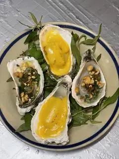Hình ảnh Hàu sốt phô mai
