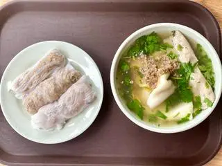 Hình ảnh Bánh Cuốn Trứng Giò Cao Bằng Suất Đầy Đủ