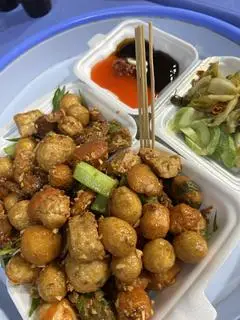 Hình ảnh Com bo 100k chiên it cay mắm vừa vừa