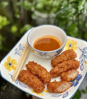 Hình ảnh 10 Nem Chua Rán