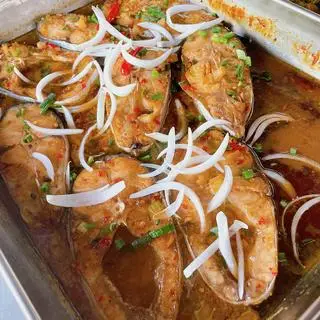 Hình ảnh Cơm cá hú kho
