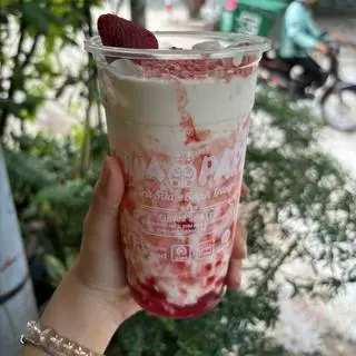 Hình ảnh Sữa Chua Dâu Sấy