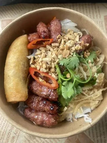 Hình ảnh Bún Thịt Nướng + Chả Giò Tôm Thịt + Bì