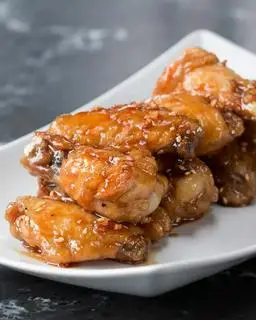 Hình ảnh Cánh gà chiên sốt BBQ