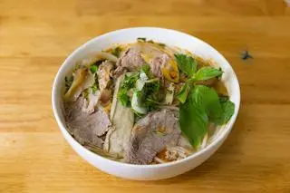 Hình ảnh Tái - Nạm - Chả