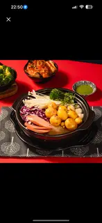 Hình ảnh Mì kim chi trứng gà non