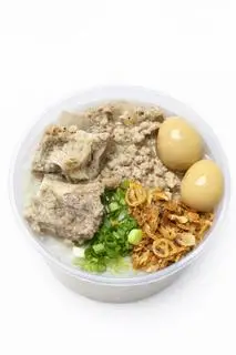Hình ảnh Cháo sườn+ thịt bằm+trứng cút rim