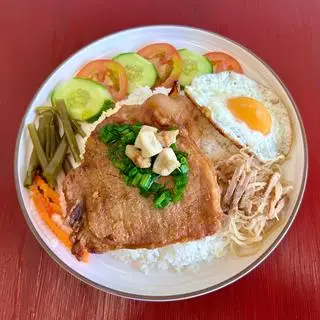 Hình ảnh Cơm sườn - bì - trứng ốp la
