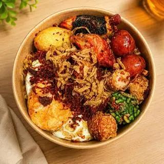 Hình ảnh Mì trộn đặc biệt