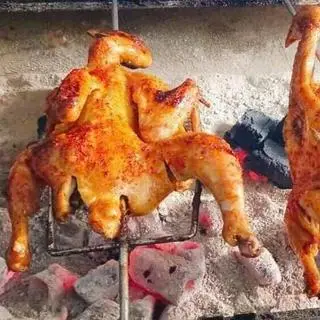 Hình ảnh gà nướng sốt cay