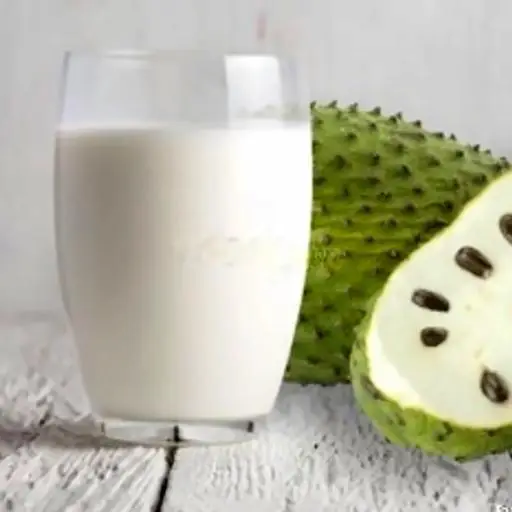 Hình ảnh Sinh tố mãng cầu chuối bơ