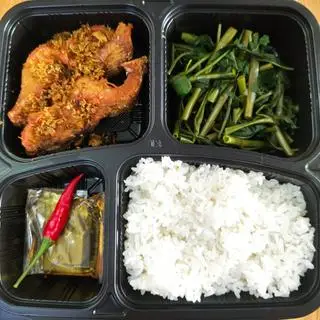 Hình ảnh Cơm Cá Lóc Chiên Sả