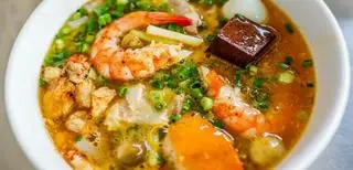 Hình ảnh Bánh canh thập cẩm - tô vừa