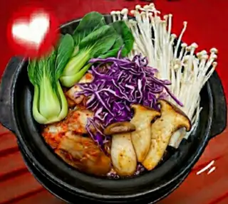 Hình ảnh Mì cay Rau Nấm (Chay)