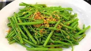 Hình ảnh Rau muống xào tỏi