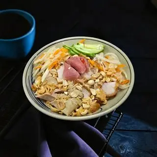 Hình ảnh Bún Mắm Heo Quay ( Đặc Biệt )