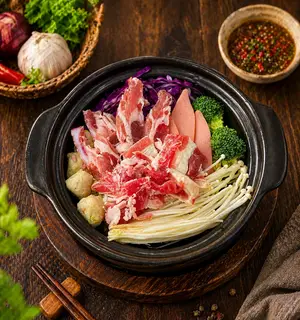 Hình ảnh Mỳ kim chi bò sụn