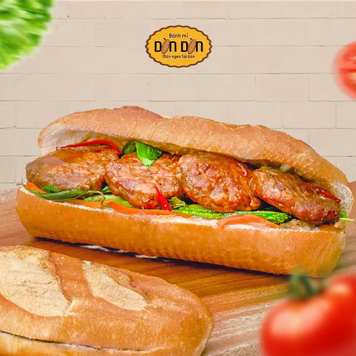 Hình ảnh BÁNH MÌ THỊT NƯỚNG DÒN DÒN ĐẶC BIỆT