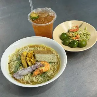 Hình ảnh Bún cá Châu Đốc Thập Cẩm (cá, tôm, mực, chả cá)