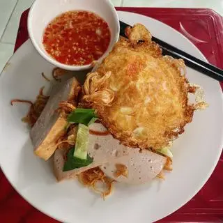 Hình ảnh bánh cuốn ốp la đầy đủ